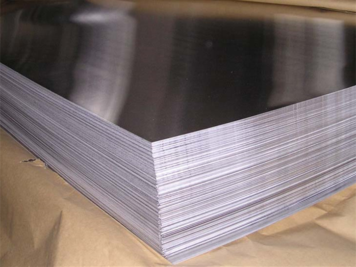 Feuille d'aluminium flexible plate